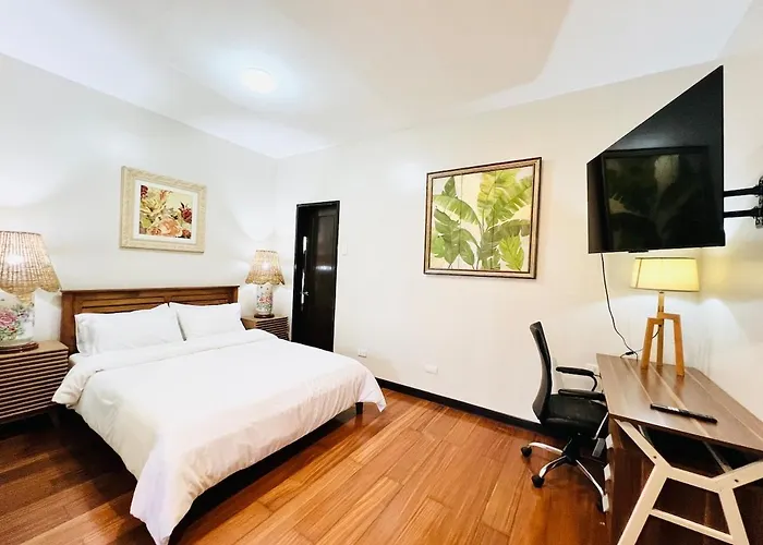 5br Townhome In Cedar Place With Parking Apartment *